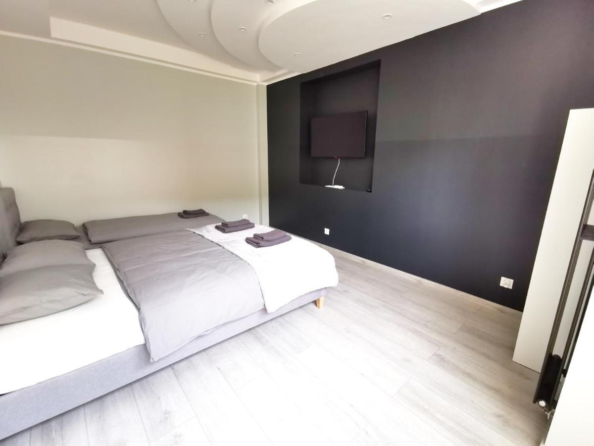 Apartamenty Finska גדינייה מראה חיצוני תמונה