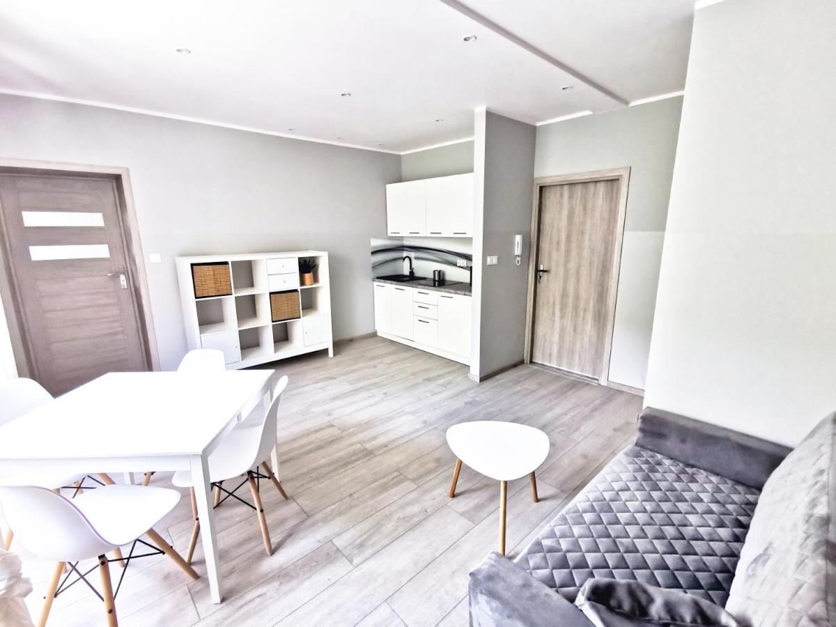 Apartamenty Finska גדינייה מראה חיצוני תמונה