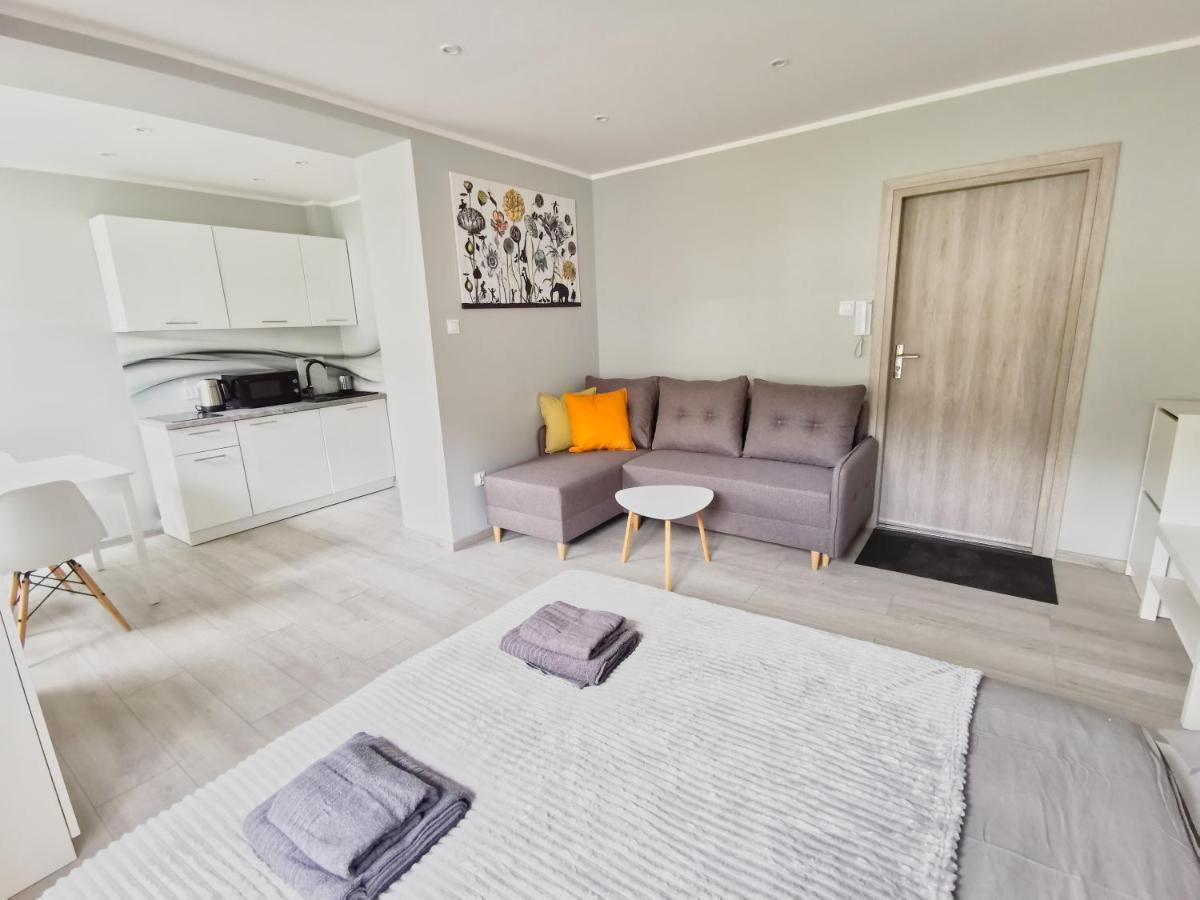 Apartamenty Finska גדינייה מראה חיצוני תמונה